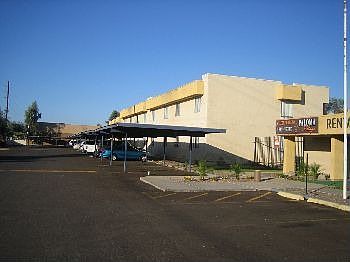 2nd image of 2827 N 51st Ave #2106