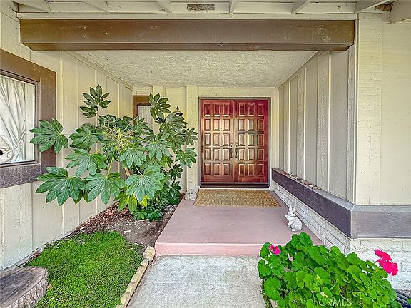 4th image of 933 Ranch House Rd