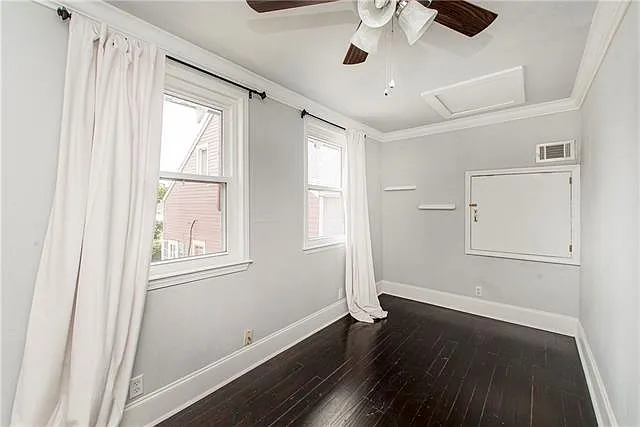 1526 Dante St — Photo 28