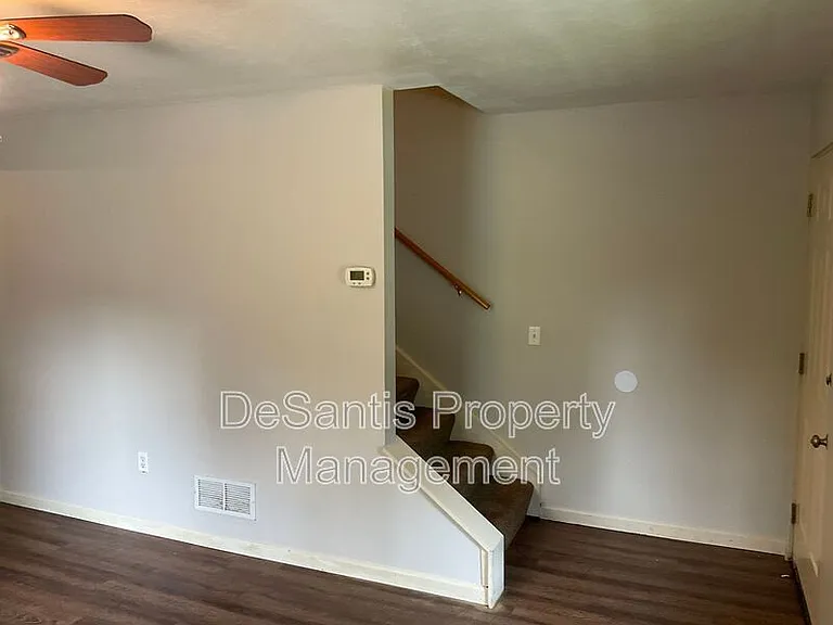 168 Center Ave #1 — Photo 7