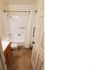 2008 81st Ave APT 2, Oakland, CA 94621