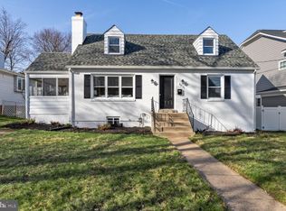 5913 Ipswich Rd, Bethesda, MD 20814