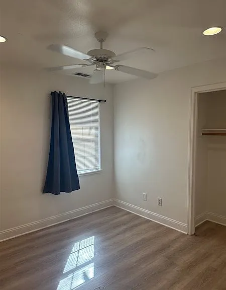 537 Crane Ave — Photo 6