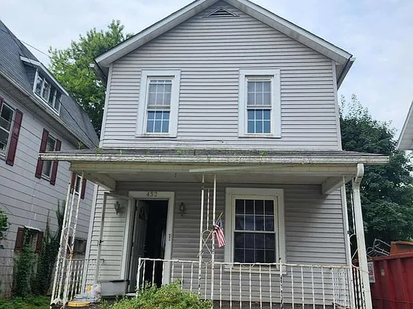 432 Beaver St, Wampum, PA 16157