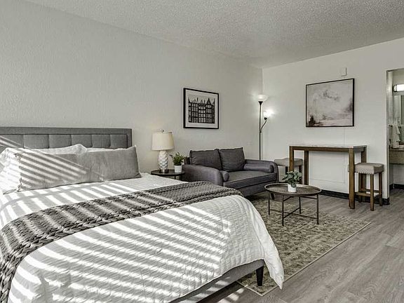 5th image of 4903 Market St #1d3ec419a