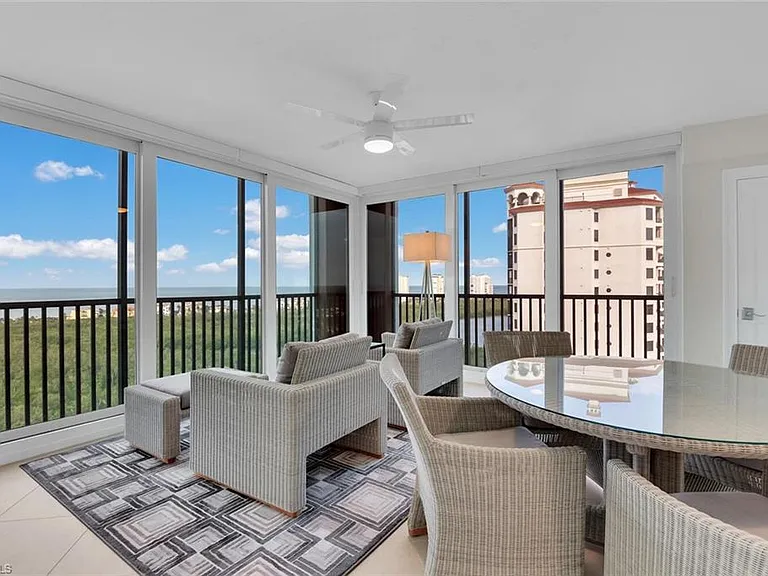 7515 Pelican Bay Blvd #17D — Photo 14