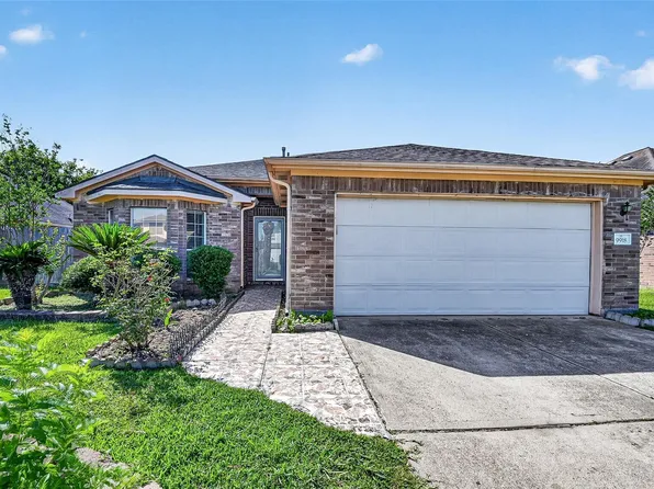 9918 Pierre Ct, Houston, TX 77089