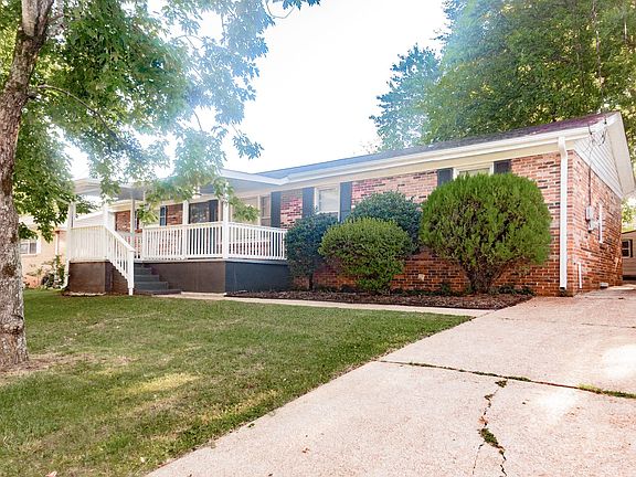 3rd image of 609 Marguerite Dr NW