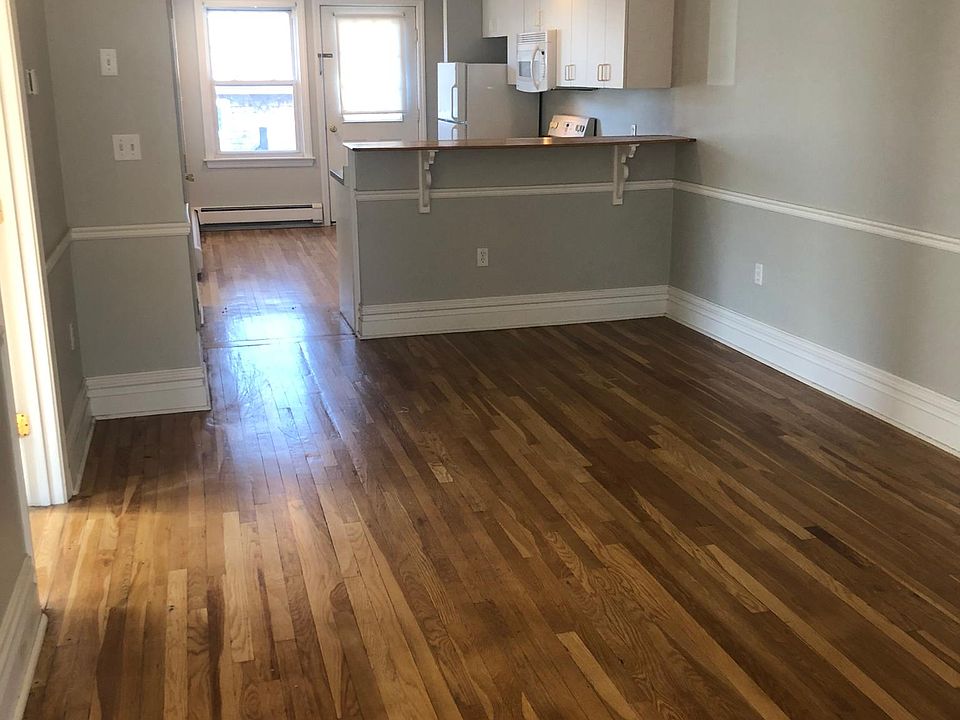 1st image of 42 Madison St