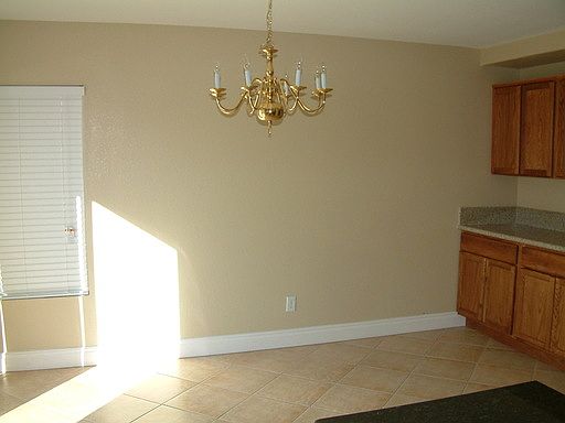 4th image of 10811 Osage Winter St