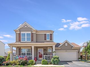 219 Prairie Ridge Dr, Minooka, IL 60447