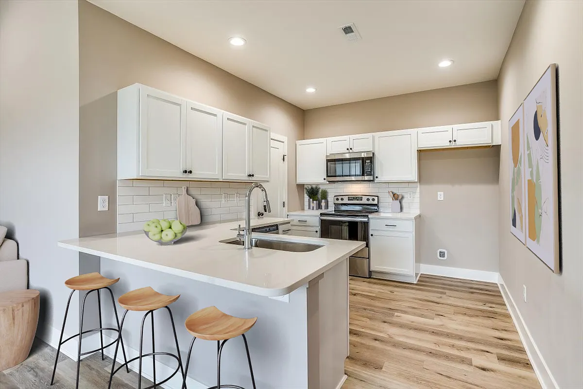 3 bed, 1336 sqft, $1,750 — Photo 4