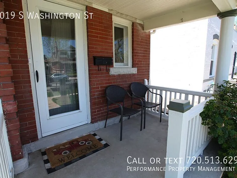 1019 S Washington St — Photo 3