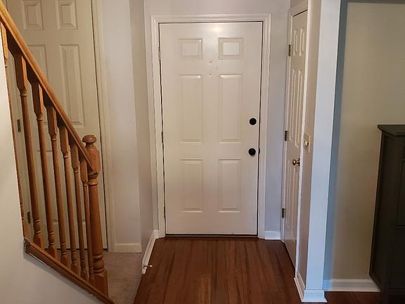 2nd image of 7928 Dorsetshire Dr