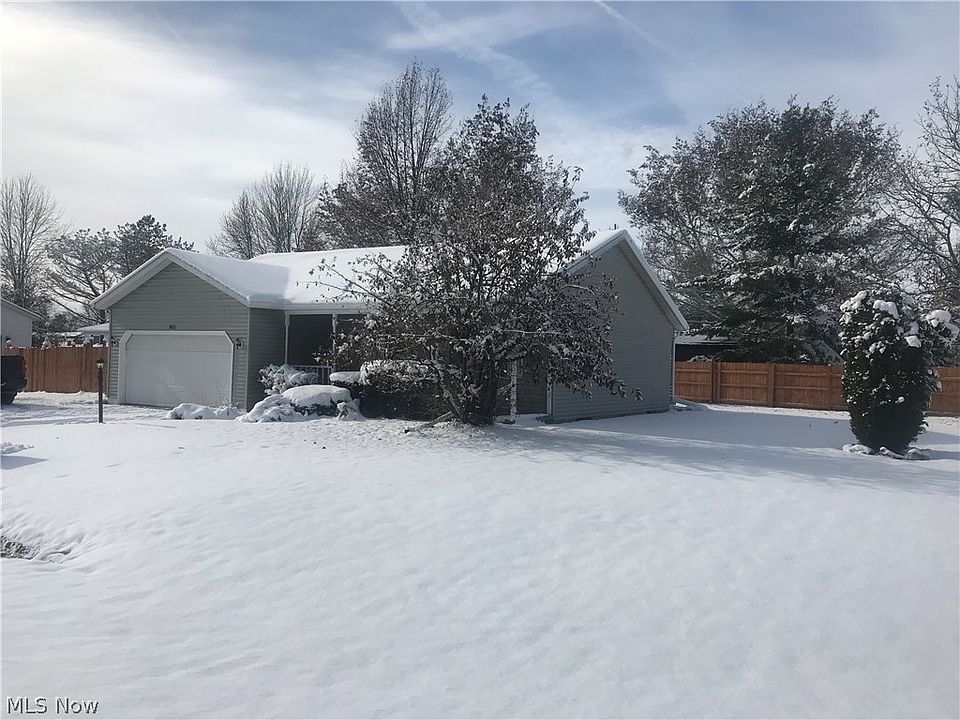 1st image of 143 E Lake Ct