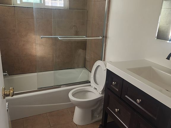 5th image of 1236 S Bedford St APT 1