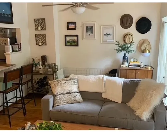 463 Vanderbilt Avenue #2 in Clinton Hill, Brooklyn | StreetEasy