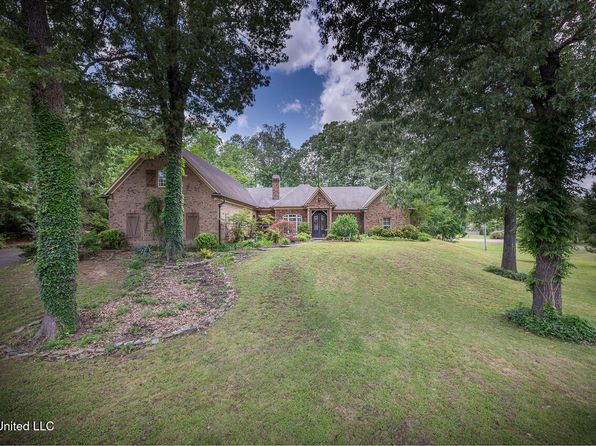 3299 Woodland Trce E, Southaven, MS 38672