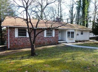 100 Ogontz Ln, Oak Ridge, TN 37830