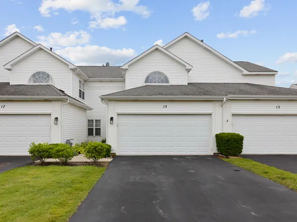 15 S Barton Trl Unit 15, Batavia, IL 60510