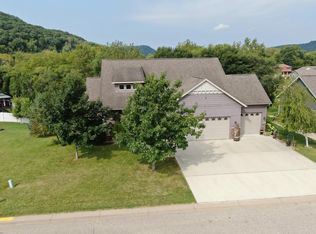 435 Connie Dr, Minnesota City, MN 55959