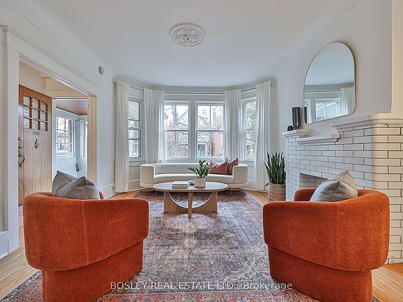 3rd image of 123 Grenadier Rd