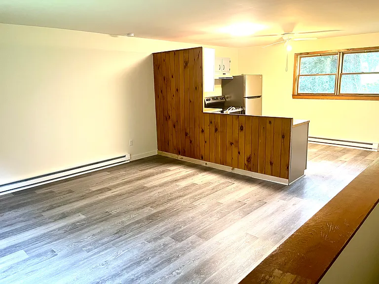 30 Blue Echo Rd #E — Photo 3