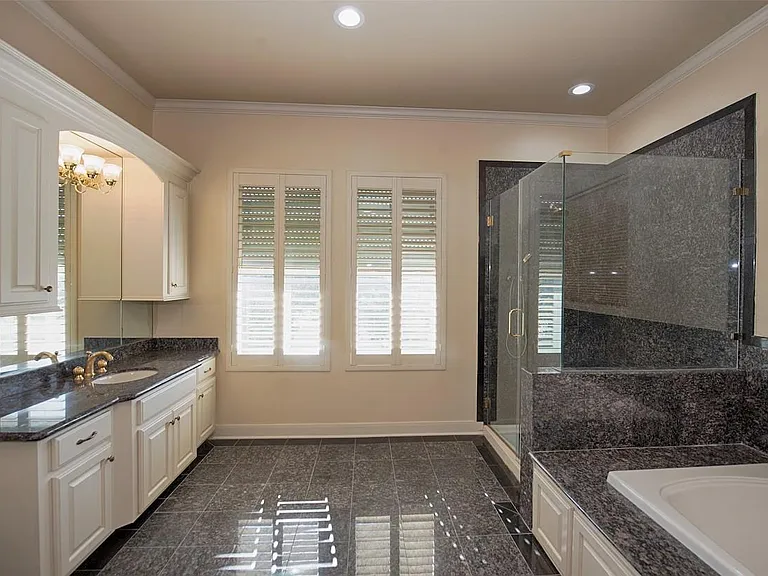 2293 E Bayshore Dr — Photo 22