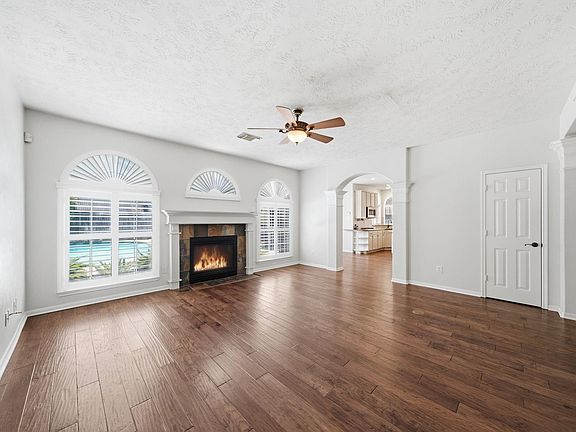 5th image of 18911 Big Cypress Dr