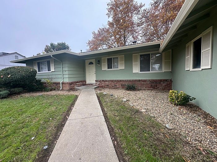 1st image of 3521 Los Alamos Way