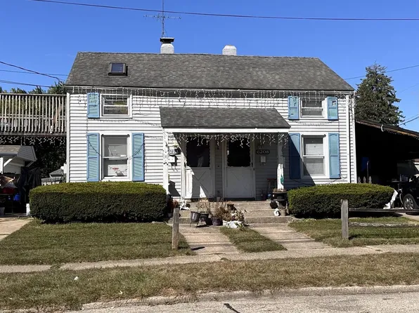 6208 37th AVENUE, Kenosha, WI 53142