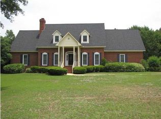 2727 Dover Ln, Albany, GA 31721