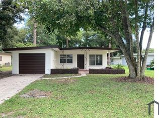 525 Elizabeth Pl, South Daytona, FL 32119