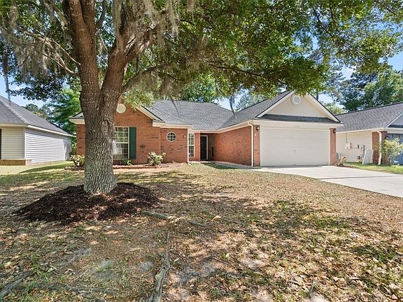 2nd image of 420 Laurel Hill Circle