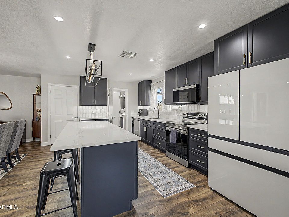 1st image of 236 E MINTON Drive