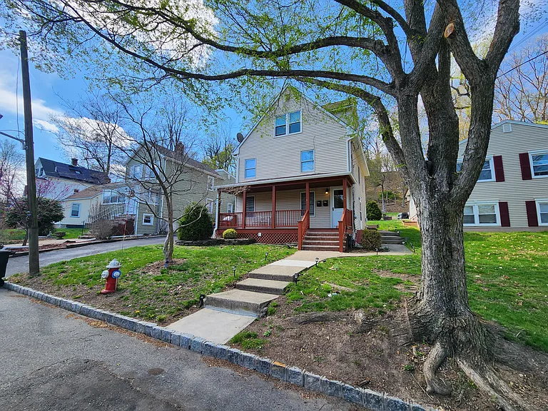 41 Budd St #A — Photo 13
