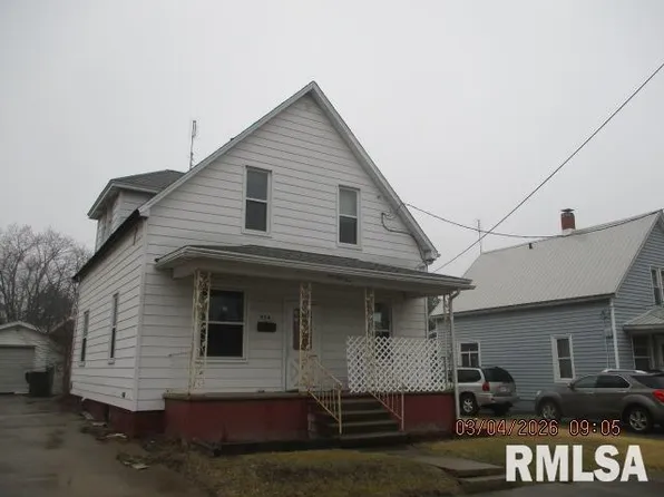 444 Dean Ct, Canton, IL 61520