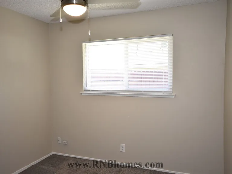 5578 Coronado Way — Photo 14
