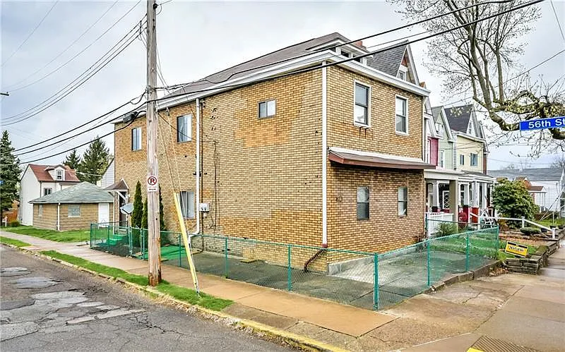 5601 McCandless Ave photo 1