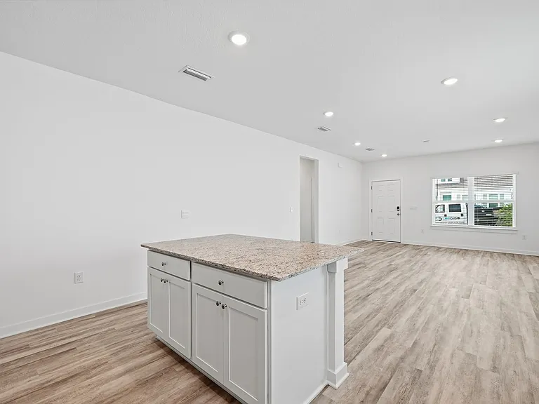 213 Huckleberry St — Photo 12