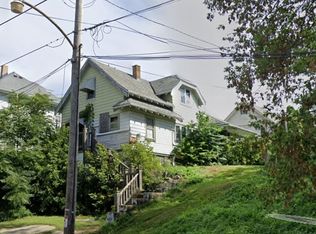 Duplex in Milwaukee, Milwaukee, WI 53212