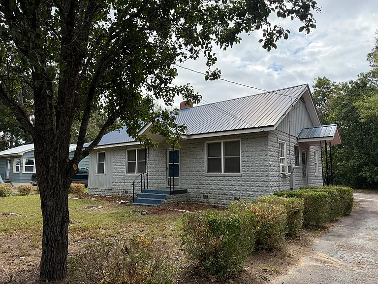716 N Church St — Photo 10