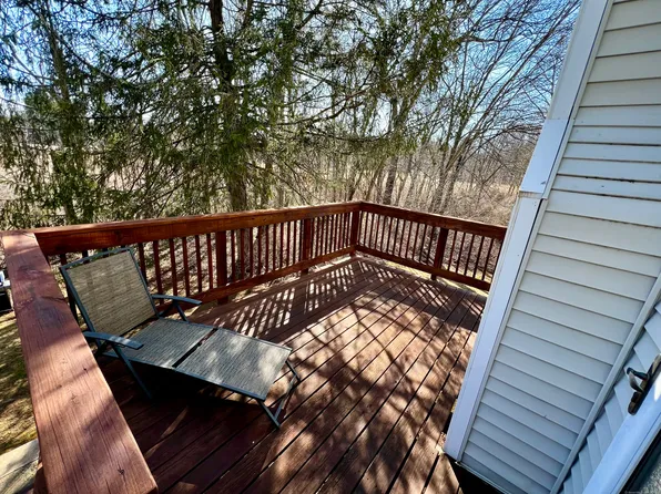 565 Newfield Street APT 7, Middletown, CT 06457