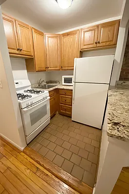 Rented by Compass | media 12