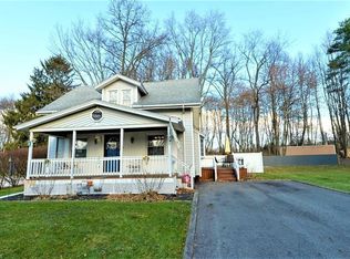 2851 Arcadia Rd, Akron, OH 44312