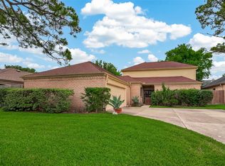 11614 Cedar Creek Dr, Houston, TX 77077