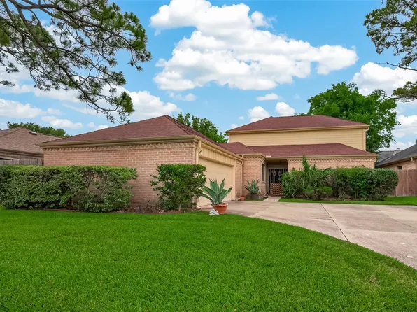 11614 Cedar Creek Dr, Houston, TX 77077