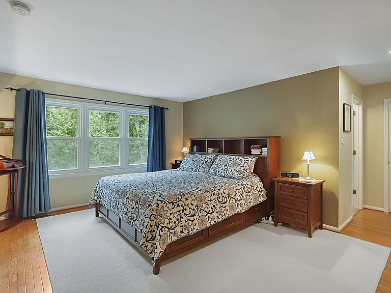 11734 Quay Rd — Photo 32