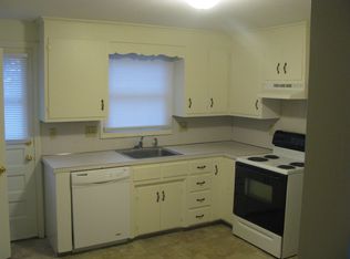 99-105 Lawrence St #105-D, Palmer, MA 01069