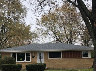 942 N Lincoln St, Addison, IL 60101